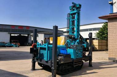  <span style="color:#222222;"><span style="font-weight:700;"><span style="font-size:22px;">400m Crawler Drilling Rig</span></span></span> 
